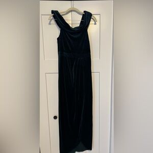 Lulu's Elegant Black Velvet Dress